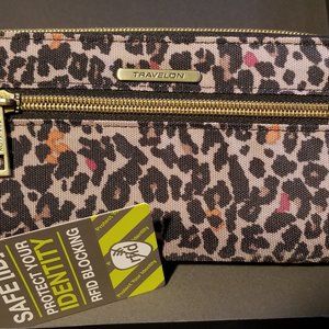 New! Travelon Wristlet Wallet Leopard Print